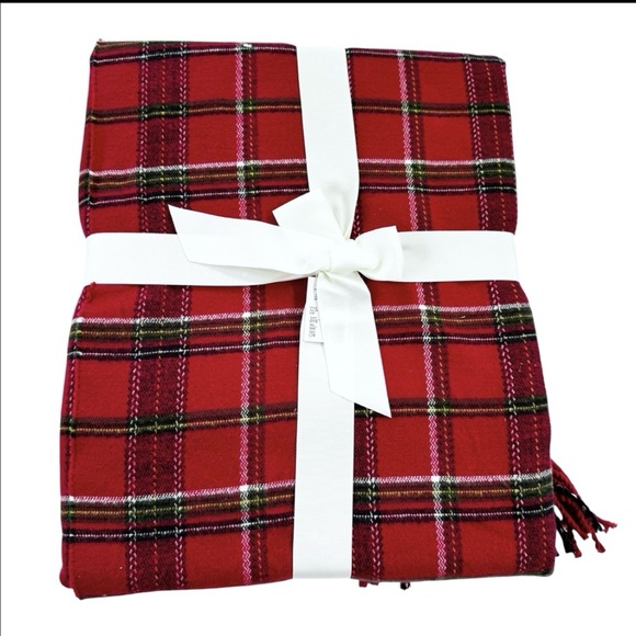 NWT Southern Living Forsyth Red Plaid Throw Fringe Blanket - Picture 2 of 7